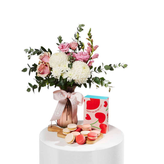 Sweet Pink Vase with Macarons