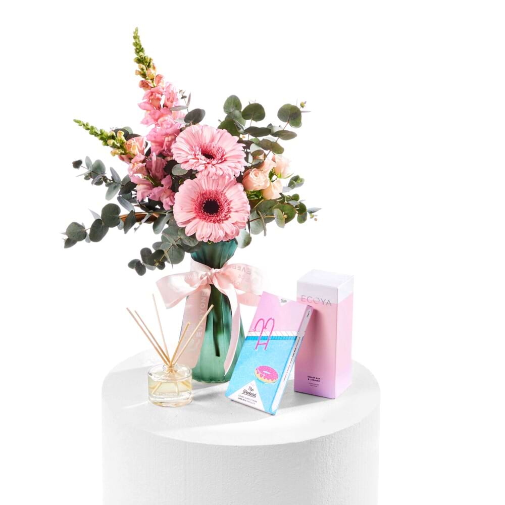 Sweet Sugar Flower Vase Gift Set